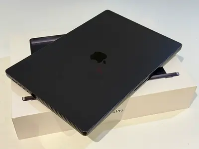 MacBook Pro 16-inch M3 Max – like New Condition