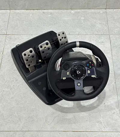 Logitech g920 for pc - xbox steering wheel