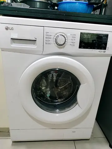LG 7kg Front Load Washing Machine