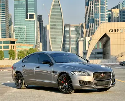 2020 JAGUAR XF 2.5T PREMIUM LUXURY GCC SPECS ORGINAL PAINT FULL AGENCY SERVICE EXCELLENT CONDITION