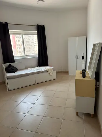 Fully Furnished Sharing Room | Executive Bachelor / Lady / Couple