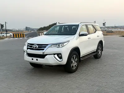 Toyota Fortuner EXR 2016 American Specs