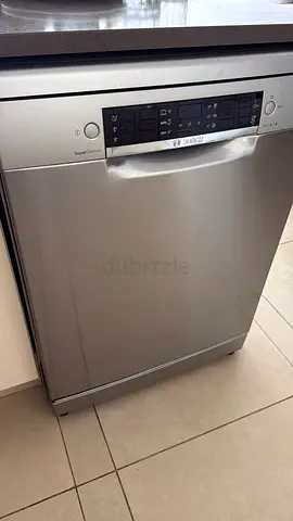 Dishwasher BOSCH SuperSilence Serie 4 – Good Working Condition