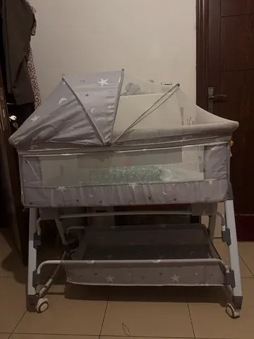 Baby crib with baby bed with net