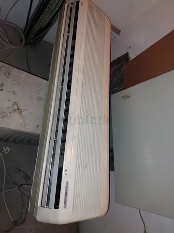 Used wall-mounted split air conditioner - working condition LG 2 ton .without remote.