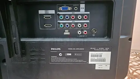 Used TVs (Samsung 55  Philips 32)