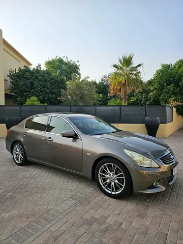 2013 Infiniti G25 Standard | GCC Specs