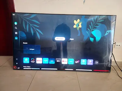 Samsung Smart LED TV with Apps