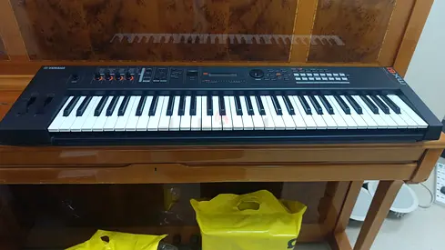 Yamaha Keyboard MX61