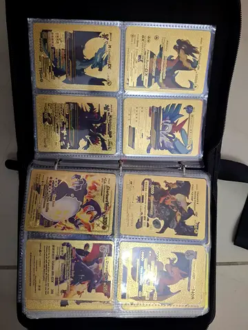 400 POKEMON CARDS WITH LEATHER FOLDER