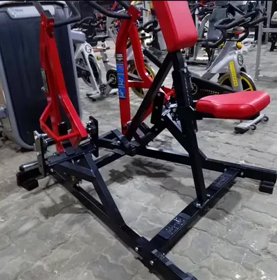 Plate-Loaded Seated Row / Back Machine — Heavy Duty Gym Equipment