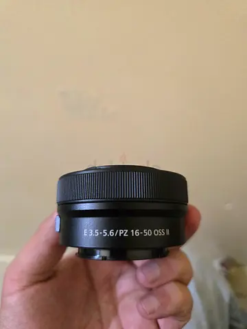 Sony E PZ 16-50mm f/3.5-5.6 OSS II