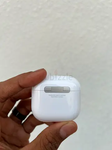 Airpod 4 for sale  with box piece just 4 month used