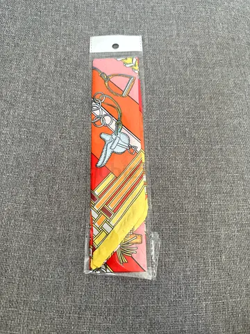 Silk-style colorful skinny scarf / twilly - new, unused
