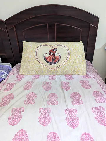 2 Single Beds with Quality Mattresses – Excellent Condition