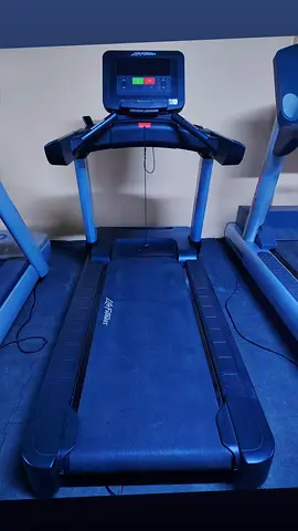 Pre-owned Life Fitness Treadmill - Good Working Condition
