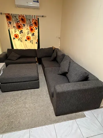 Sofa set for sale urgent in just 600 AED
