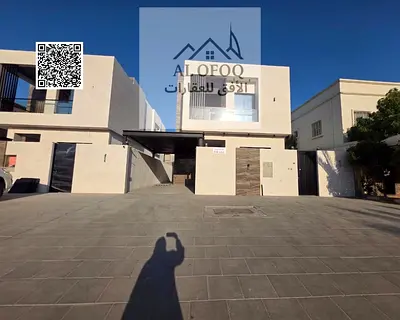 Distinctive villa for sale on a street near the mosque|| 10-meter front setback|| 5Brooms with built-in closets||Solar water heater||Equipped kitchenn
