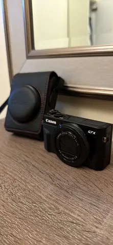 CANON G7X Mark II