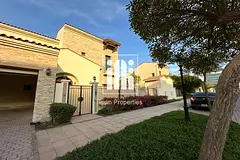 Exclusive Location | Elegant Villa 5MBR + Maid | Big Garden |