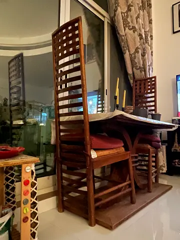 Table and high chairs - WOOD - Antique Finish