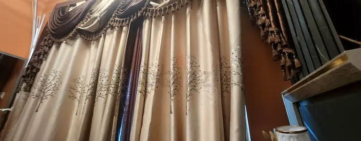 Premium Complete Curtain Set (2 Blackouts + 2 Brown Sheers) – Excellent Condition