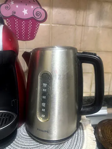 Philips Stainless Steel Electric Kettle - 1.7L (Used)