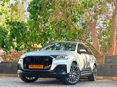 Audi Q7 45 TFSI quattro Luxury 2024 | 1 Year Warranty | 2,600 PM American Specs - Pristine Condition