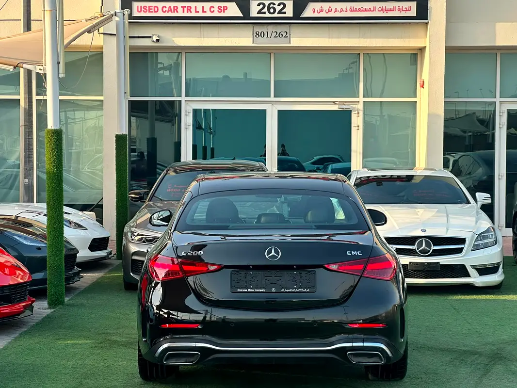 Mercedes-Benz C-Class 2024
