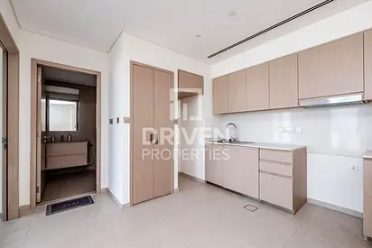 Exclusive Top Floor | Well Maintained | Vacant