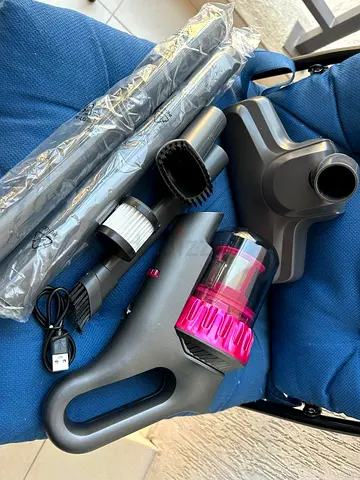 Handheld Mite Remover and Vacuum Cleaner