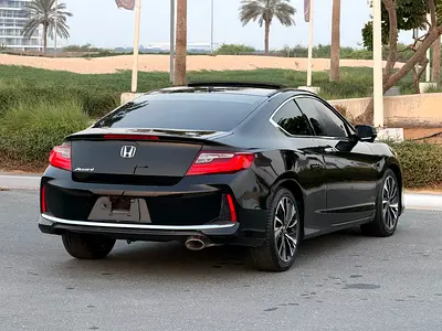 2017 Honda ACCORD 缩略图 5