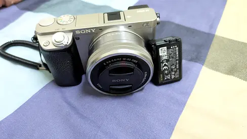 Sony Alpha 6000 Mirror less  Camera with lens