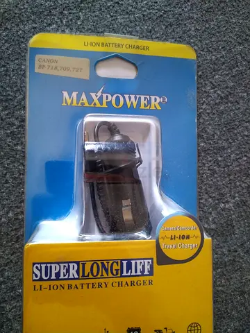 New Battery charger for Canon BP-718, 709, 727