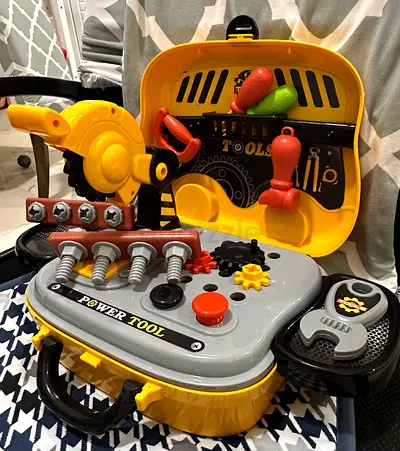 Kids Portable Power Tool Playset with Case Tyres