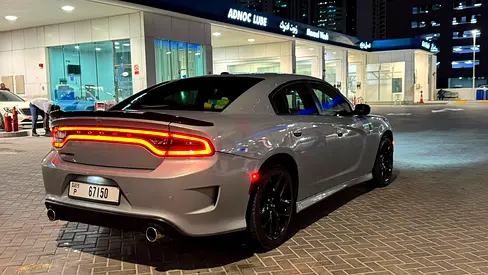 Dodge Charger SXT Plus 2019 - Excellent Condition - Loaded with Features