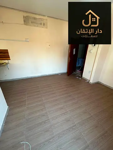 *Golden opportunity for rent: Studio apartment in Al Nabba area at a competitive price* *Without AC*