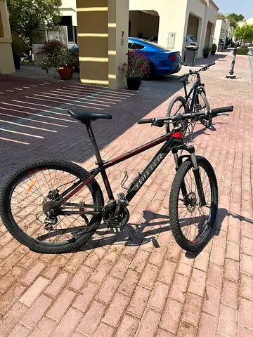 Twitter Hardtail Mountain Bike (Black/Red)