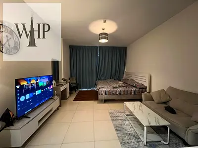 Luxurious Furnished Studio Parking Free Swimming Pool