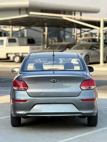 صورة 8 لـ 2020 KIA PEGAS