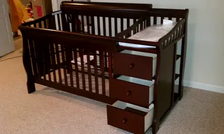 Baby crib