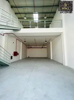 Brand New 2,800 SQFT Front-Side Warehouse | 100 KW Power | Huge Parking | Mezzanine | AED 182,000