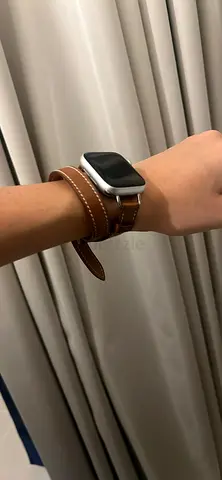 Apple watch 40mm aluminium + Hermes straps
