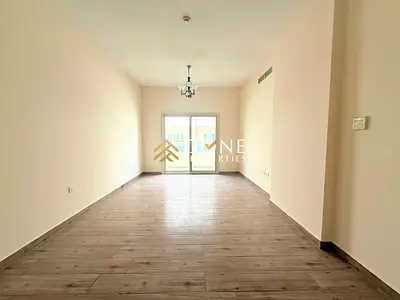 * Panoramic Views & Comfort: 1 BHK with Walk-in Closet