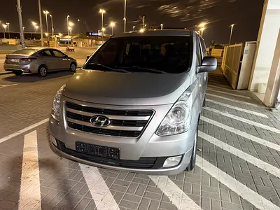 Hyundai H1 GLS 2016 Korean Specs