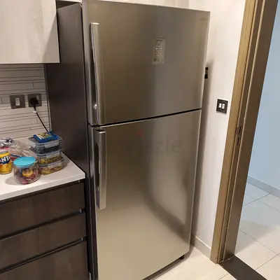 Samsung Friage freezer 720liters capacity 80cm width 180cm height