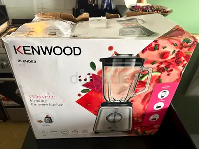 Kenwood Blender with Grinder Attachments - Glass Jar, Stainless Base