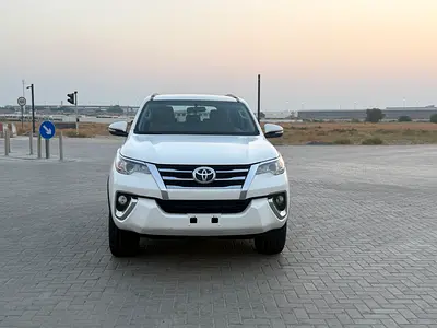 2016 Toyota FORTUNER 照片 4