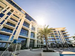 Premium 2BR APT | Amazing View | Iconic Location