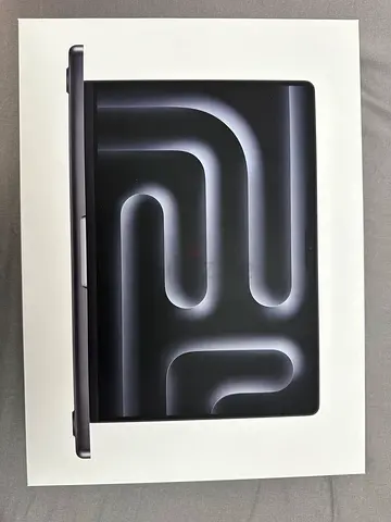 Brand New MacBook Pro 14” M5 Pro 15CPU/16GPU 24GB/1TB AR/ENG